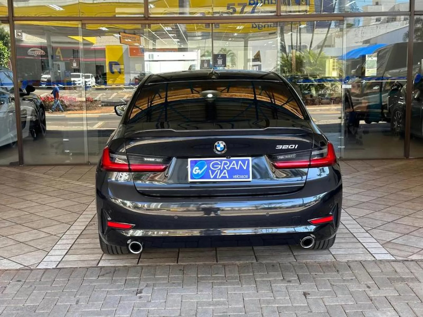Foto do veículo BMW 320I 2.0 16V TURBO GASOLINA GP AUTOMÁTICO 2021 43.659 KM 194.000,00