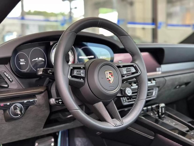 Foto do veículo PORSCHE 911 3.0 24V H6 GASOLINA TARGA 4 GTS PDK 2024 32 KM 1.480.000,00