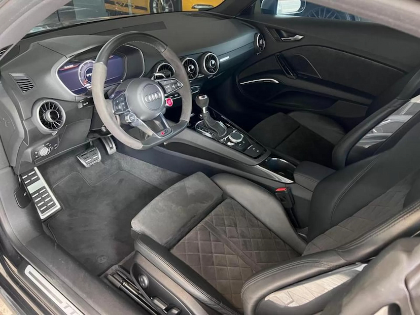 Foto do veículo AUDI TT RS 2.5 TFSI QUATTRO COUPÉ GASOLINA 2P S-TRONIC 2021 9.438 KM 548.000,00