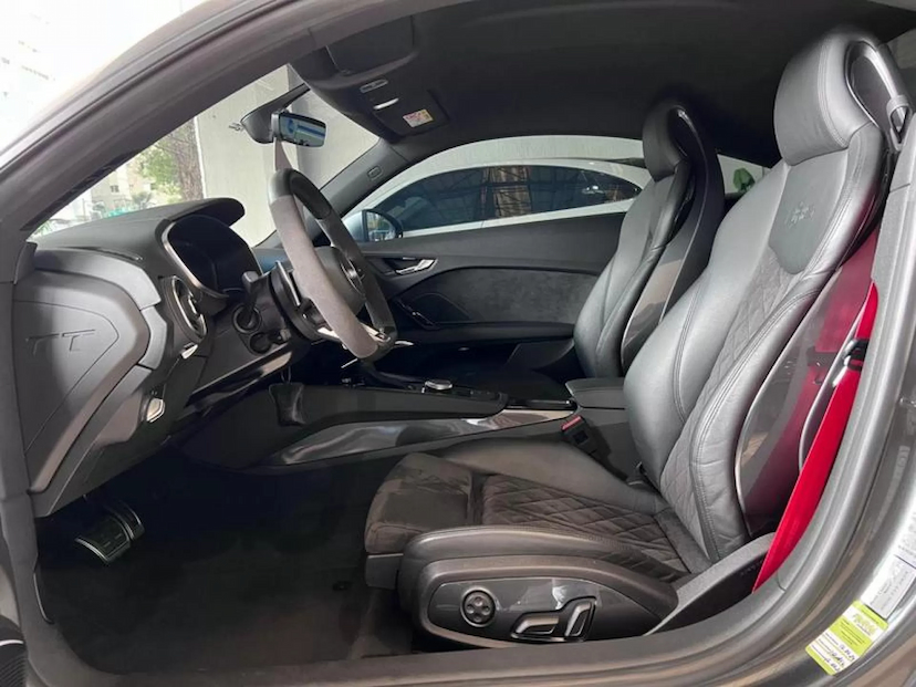 Foto do veículo AUDI TT RS 2.5 TFSI QUATTRO COUPÉ GASOLINA 2P S-TRONIC 2021 9.438 KM 548.000,00