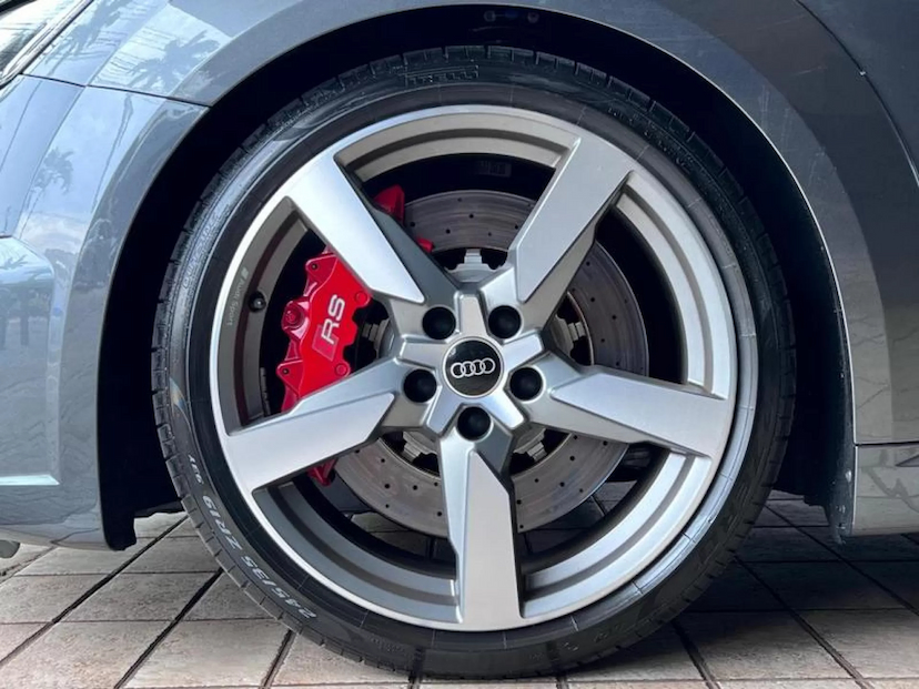 Foto do veículo AUDI TT RS 2.5 TFSI QUATTRO COUPÉ GASOLINA 2P S-TRONIC 2021 9.438 KM 548.000,00
