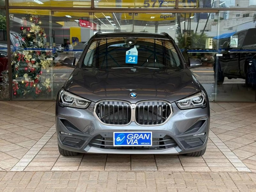 Foto do veículo BMW X1 2.0 16V TURBO ACTIVEFLEX SDRIVE20I 4P AUTOMÁTICO 2021 55.044 KM 169.000,00