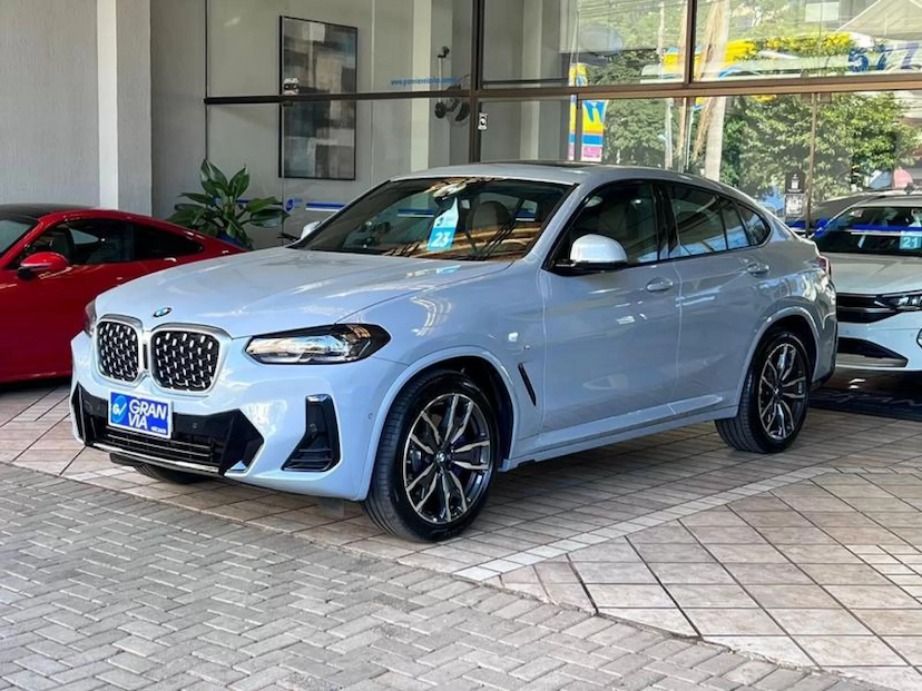 Foto do veículo BMW X4 2.0 16V GASOLINA XDRIVE30I M SPORT STEPTRONIC 2023 11.770 KM 414.900,00