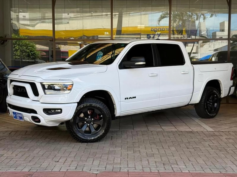 Foto do veículo RAM 1500 5.7 V8 GASOLINA REBEL CD 4X4 AUTOMÁTICO 2022 58.356 KM 329.000,00