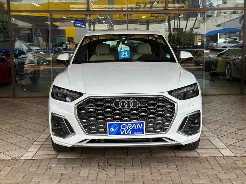 Foto do veículo AUDI Q5 2.0 45 TFSI GASOLINA SPORTBACK S LINE QUATTRO S TRONIC 2021 26.621 KM 275.000,00