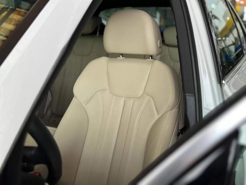 Foto do veículo AUDI Q5 2.0 45 TFSI GASOLINA SPORTBACK S LINE QUATTRO S TRONIC 2021 26.621 KM 275.000,00