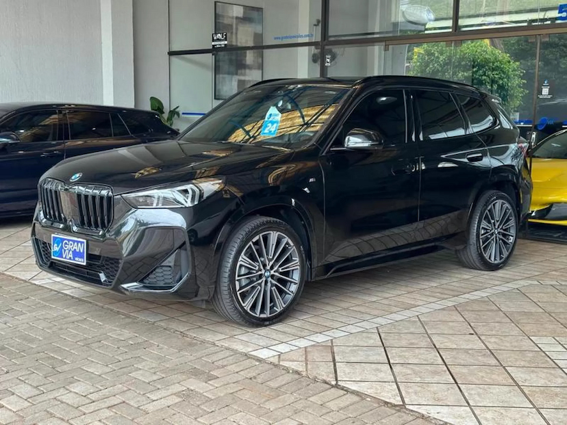 Foto do veículo BMW X1 2.0 16V TURBO GASOLINA SDRIVE20I M SPORT STEPTRONIC 2024 15.000 KM 324.000,00