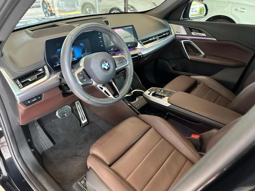 Foto do veículo BMW X1 2.0 16V TURBO GASOLINA SDRIVE20I M SPORT STEPTRONIC 2024 15.000 KM 324.000,00