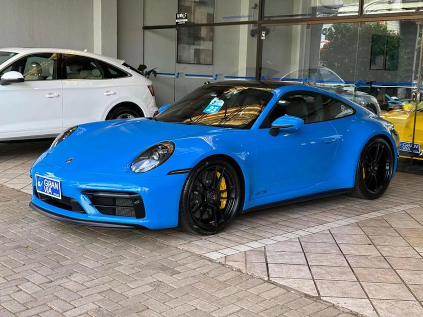 Foto do veículo PORSCHE 911 3.0 24V H6 GASOLINA CARRERA GTS PDK 2023 9.213 KM 1.010.000,00