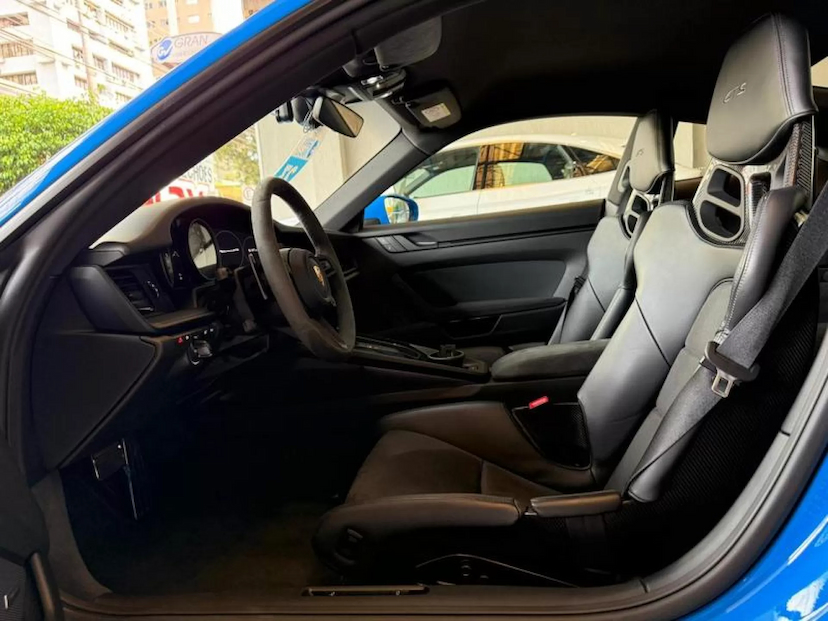 Foto do veículo PORSCHE 911 3.0 24V H6 GASOLINA CARRERA GTS PDK 2023 9.213 KM 1.010.000,00
