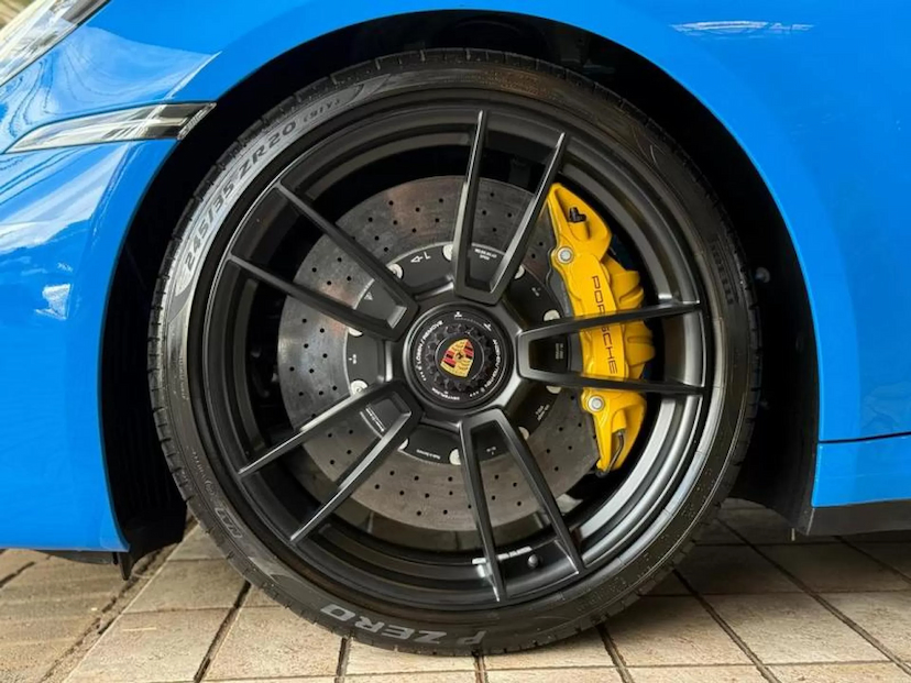 Foto do veículo PORSCHE 911 3.0 24V H6 GASOLINA CARRERA GTS PDK 2023 9.213 KM 1.010.000,00