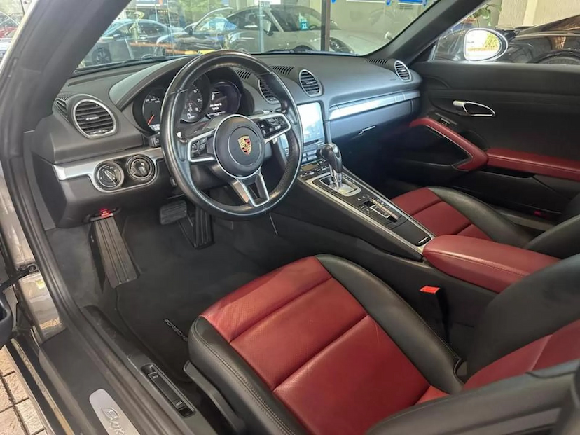 Foto do veículo PORSCHE 718 2.0 16V H4 GASOLINA BOXSTER PDK 2020 14.153 KM 510.000,00