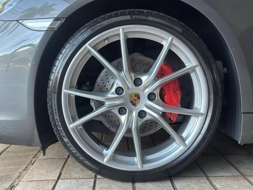Foto do veículo PORSCHE 718 2.0 16V H4 GASOLINA BOXSTER PDK 2020 14.153 KM 510.000,00