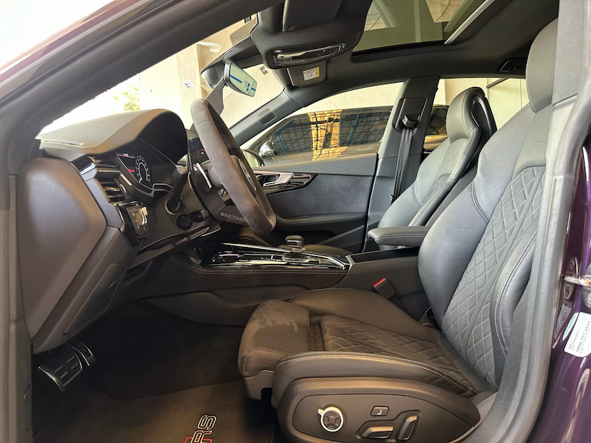 Foto do veículo AUDI RS5 2.9 V6 TFSI GASOLINA SPORTBACK QUATTRO S-TRONIC 2022 8.974 KM 515.000,00