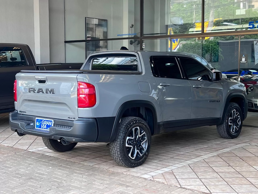 Foto do veículo RAM RAMPAGE 2.0 HURRICANE 4 TURBO GASOLINA REBEL 4X4 AUTOMÁTICO 2024 16.000 KM 199.000,00