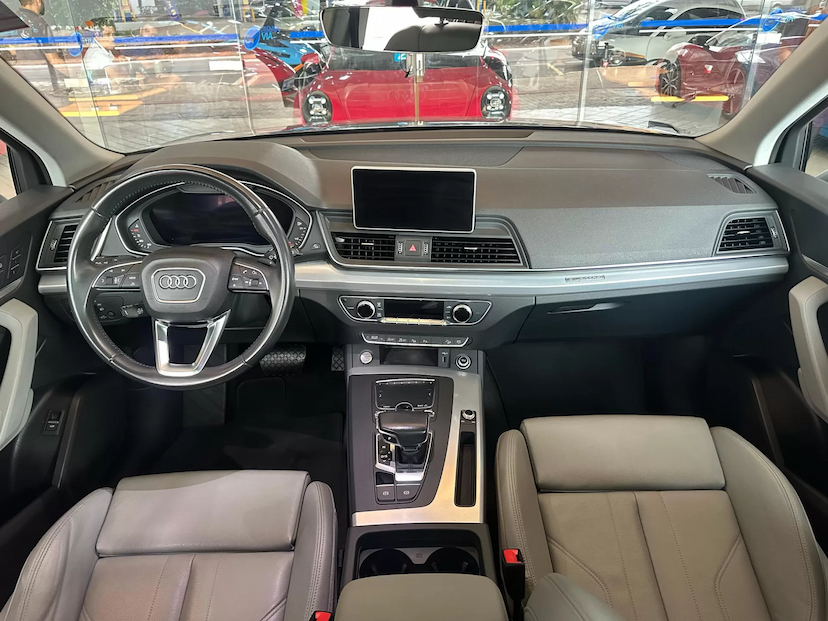 Foto do veículo AUDI Q5 2.0 TFSI GASOLINA PRESTIGE PLUS S TRONIC 2019 73.662 KM 159.000,00