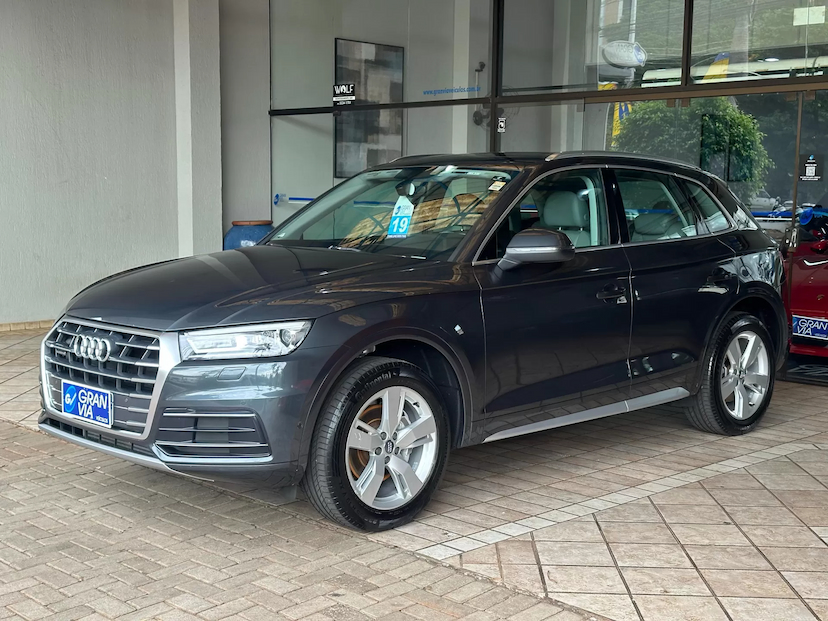 Foto do veículo AUDI Q5 2.0 TFSI GASOLINA PRESTIGE PLUS S TRONIC 2019 73.662 KM 159.000,00