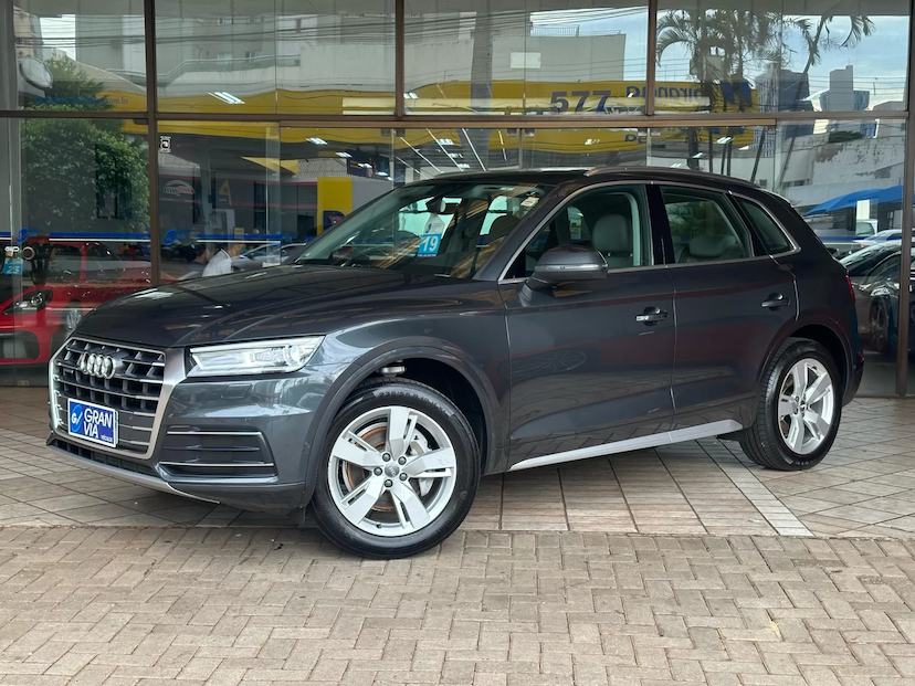 Foto do veículo AUDI Q5 2.0 TFSI GASOLINA PRESTIGE PLUS S TRONIC 2019 73.662 KM 159.000,00