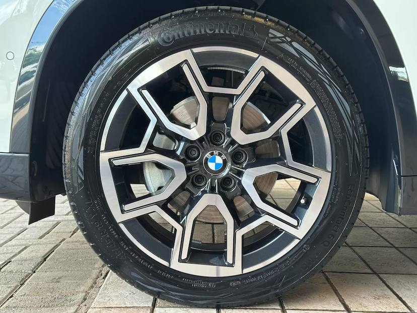Foto do veículo BMW X1 2.0 16V TURBO GASOLINA SDRIVE20I X-LINE STEPTRONIC 2025 2.180 KM 334.000,00