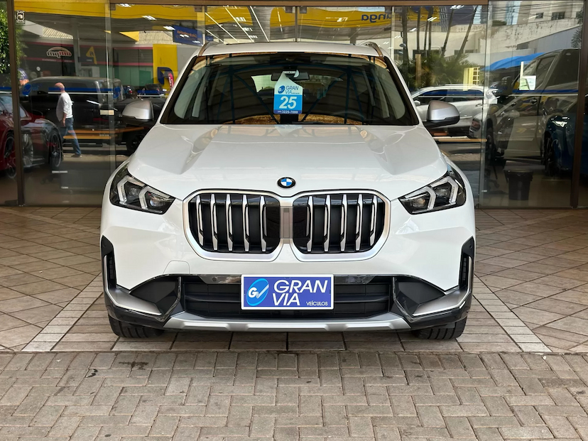 Foto do veículo BMW X1 2.0 16V TURBO GASOLINA SDRIVE20I X-LINE STEPTRONIC 2025 2.180 KM 334.000,00