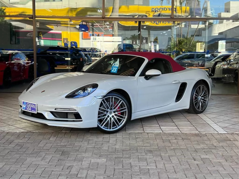 Foto do veículo PORSCHE 718 2.0 16V H4 GASOLINA BOXSTER PDK 2023 9.383 KM 589.000,00