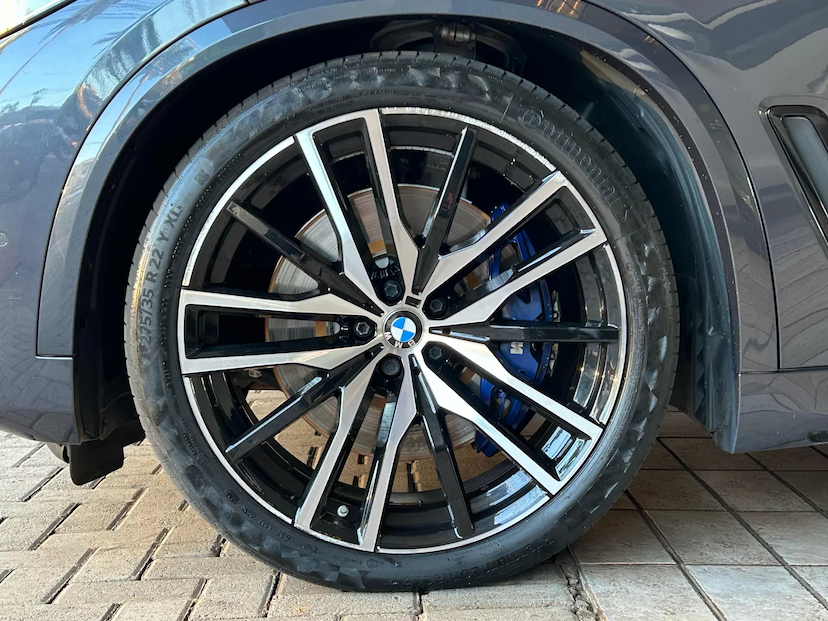 Foto do veículo BMW X5 3.0 4X4 30D I6 TURBO DIESEL 4P AUTOMÁTICO 2020 35.100 KM 379.000,00