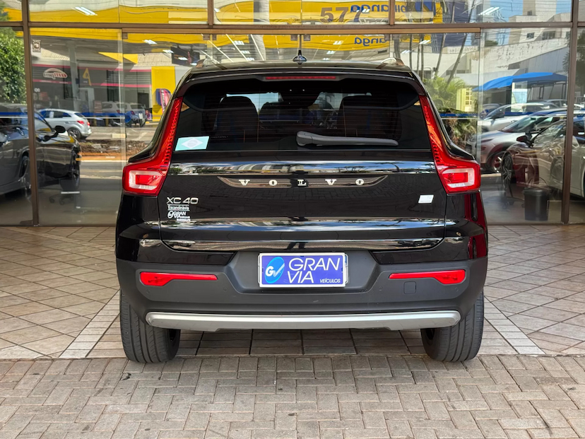 Foto do veículo VOLVO XC40 1.5 T5 RECHARGE INSCRIPTION EXPRESSION GEARTRONIC 2022 67.058 KM 189.000,00