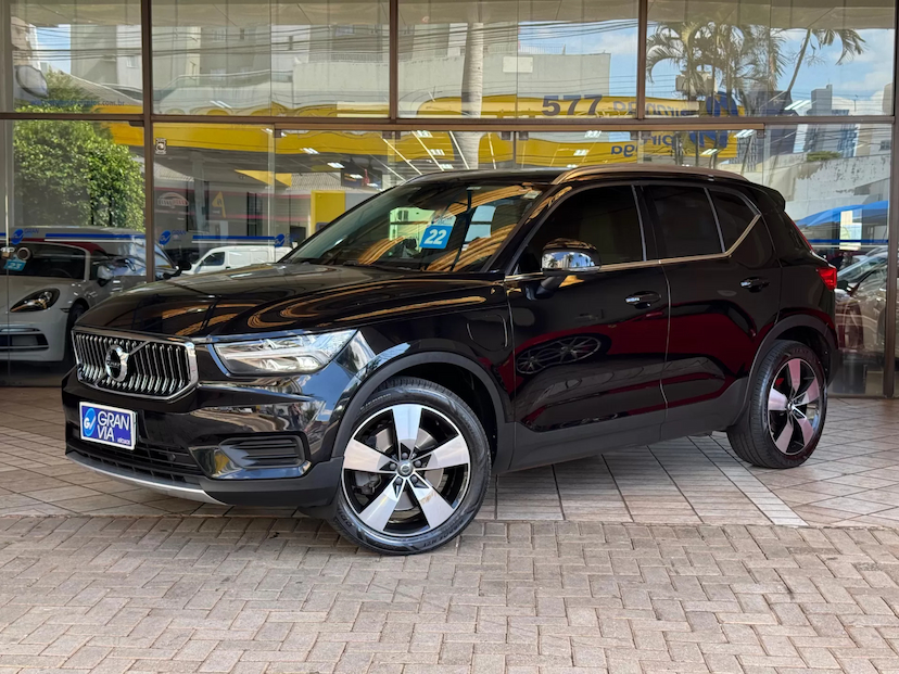 Foto do veículo VOLVO XC40 1.5 T5 RECHARGE INSCRIPTION EXPRESSION GEARTRONIC 2022 67.058 KM 189.000,00