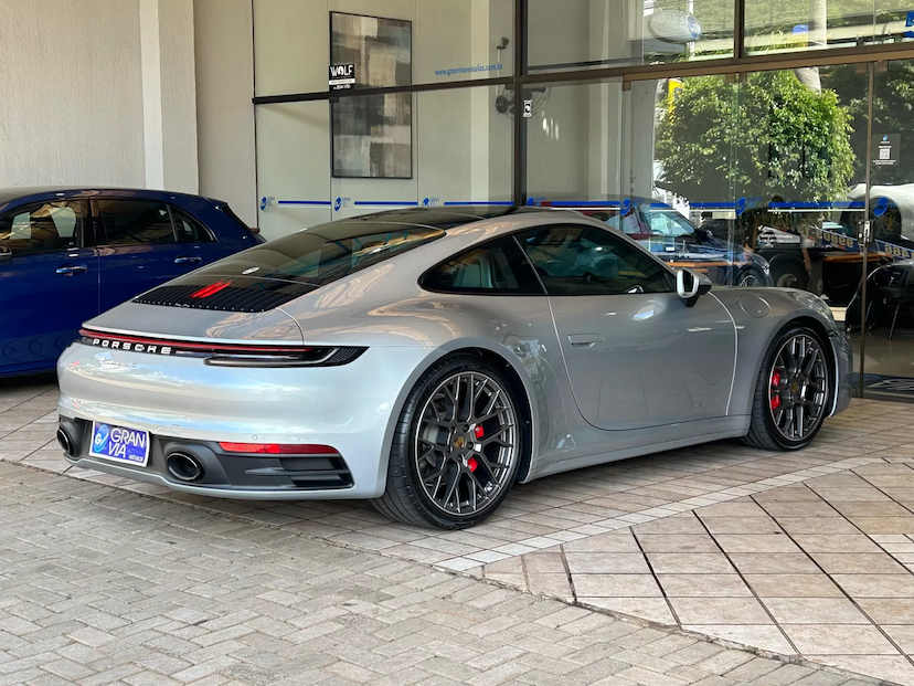 Foto do veículo PORSCHE 911 3.0 24V H6 GASOLINA CARRERA S PDK 2020 21.650 KM 759.000,00
