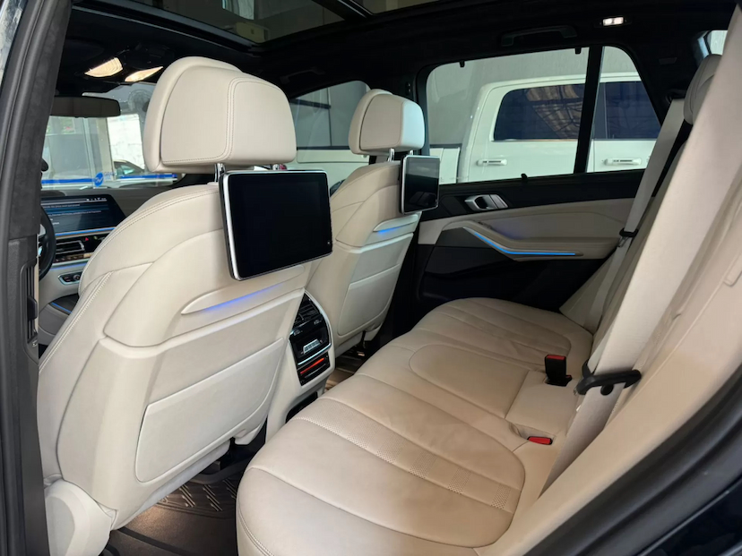 Foto do veículo BMW X5 3.0 I6 TURBO HÍBRIDO XDRIVE45E M SPORT AUTOMÁTICO 2020 46.847 KM 317.000,00