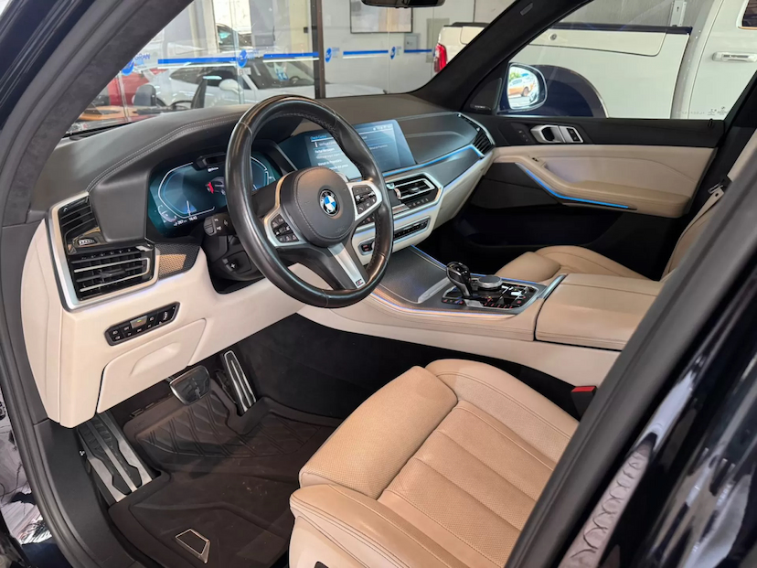 Foto do veículo BMW X5 3.0 I6 TURBO HÍBRIDO XDRIVE45E M SPORT AUTOMÁTICO 2020 46.847 KM 317.000,00