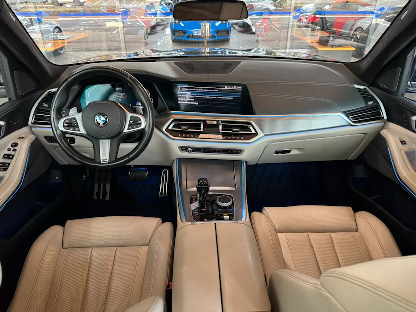 Foto do veículo BMW X5 3.0 I6 TURBO HÍBRIDO XDRIVE45E M SPORT AUTOMÁTICO 2020 46.847 KM 317.000,00