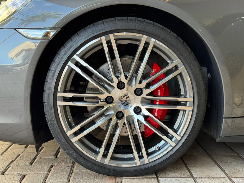Foto do veículo PORSCHE 911 3.8 CARRERA 4S COUPÉ 6 CILINDROS 24V GASOLINA 2P AUTOMÁTICO 2015 36.872 KM 644.000,00