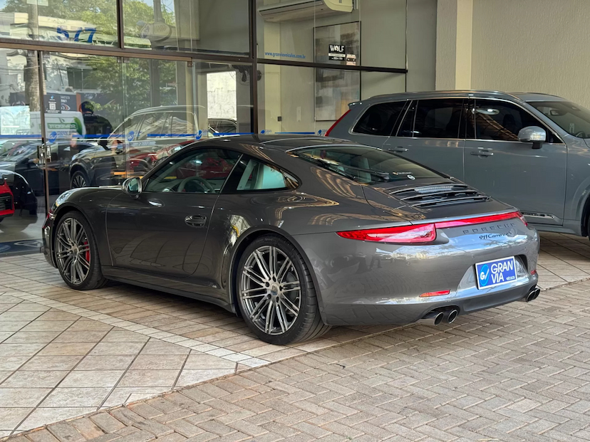 Foto do veículo PORSCHE 911 3.8 CARRERA 4S COUPÉ 6 CILINDROS 24V GASOLINA 2P AUTOMÁTICO 2015 36.872 KM 644.000,00