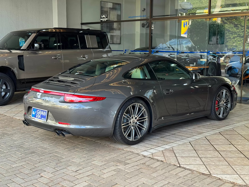 Foto do veículo PORSCHE 911 3.8 CARRERA 4S COUPÉ 6 CILINDROS 24V GASOLINA 2P AUTOMÁTICO 2015 36.872 KM 644.000,00