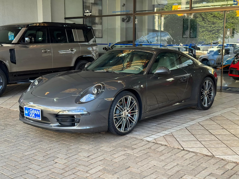 Foto do veículo PORSCHE 911 3.8 CARRERA 4S COUPÉ 6 CILINDROS 24V GASOLINA 2P AUTOMÁTICO 2015 36.872 KM 644.000,00