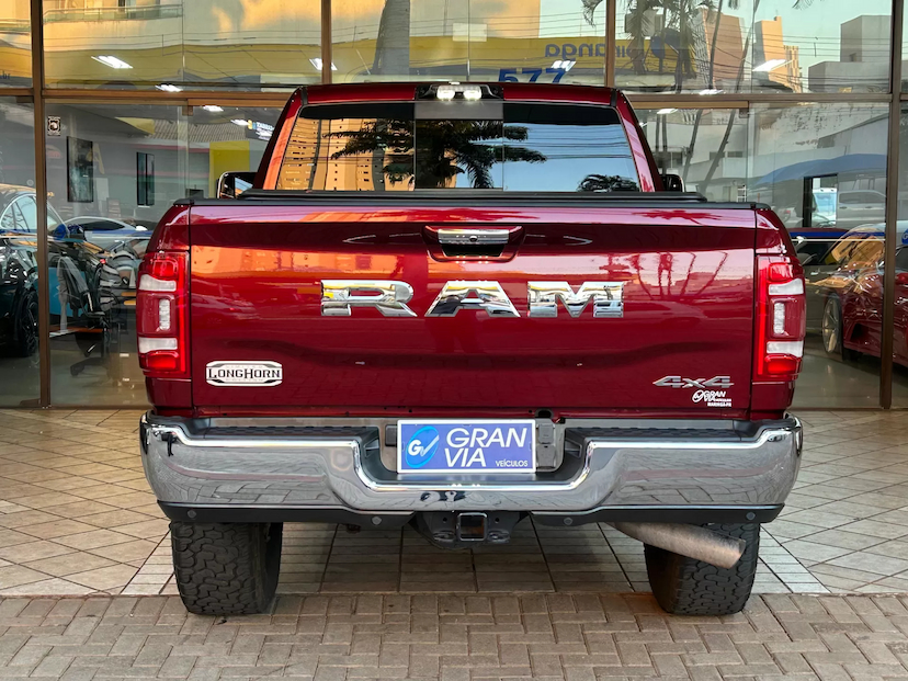 Foto do veículo RAM 3500 6.7 I6 TURBO DIESEL LIMITED LONGHORN CD 4X4  AUTOMÁTICO 2022 73.914 KM 369.000,00