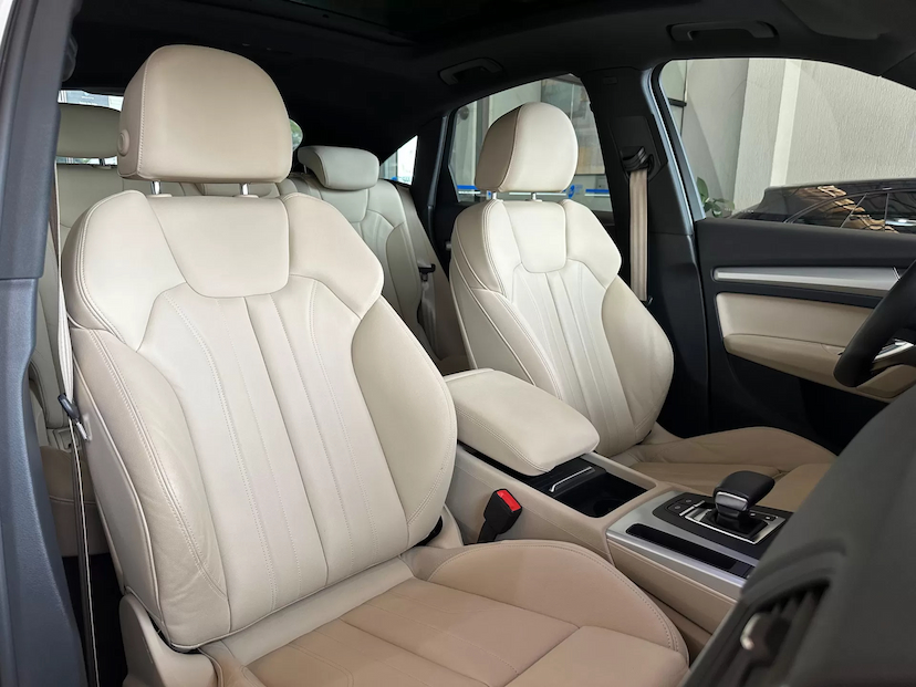 Foto do veículo AUDI Q5 2.0 45 TFSI GASOLINA SPORTBACK S LINE QUATTRO S TRONIC 2021 28.000 KM 265.000,00