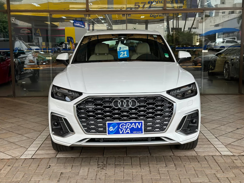Foto do veículo AUDI Q5 2.0 45 TFSI GASOLINA SPORTBACK S LINE QUATTRO S TRONIC 2021 28.000 KM 265.000,00