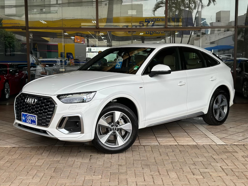 Foto do veículo AUDI Q5 2.0 45 TFSI GASOLINA SPORTBACK S LINE QUATTRO S TRONIC 2021 28.000 KM 265.000,00
