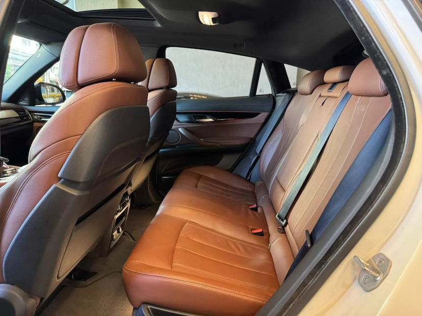Foto do veículo BMW X6 3.0 35I 4X4 COUPÉ 6 CILINDROS 24V GASOLINA 4P AUTOMÁTICO 2018 66.983 KM 229.000,00