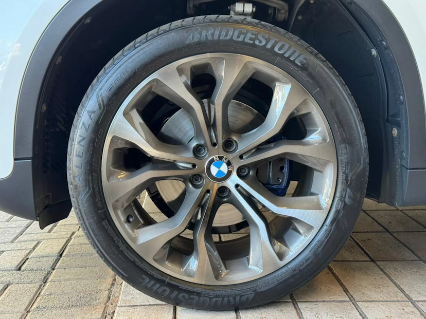 Foto do veículo BMW X6 3.0 35I 4X4 COUPÉ 6 CILINDROS 24V GASOLINA 4P AUTOMÁTICO 2018 66.983 KM 229.000,00