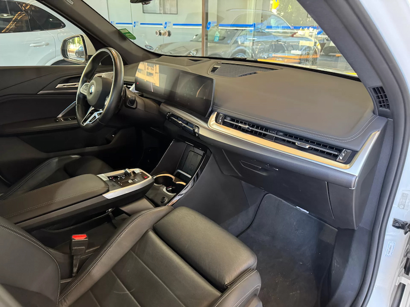 Foto do veículo BMW X1 2.0 16V TURBO GASOLINA SDRIVE20I M SPORT STEPTRONIC 2023 32.545 KM 289.000,00