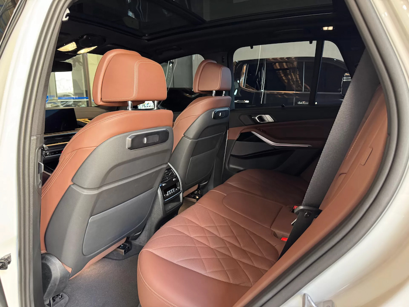 Foto do veículo BMW X5 3.0 I6 TURBO HÍBRIDO XDRIVE50E M SPORT AUTOMÁTICO 2025 8.906 KM 745.000,00