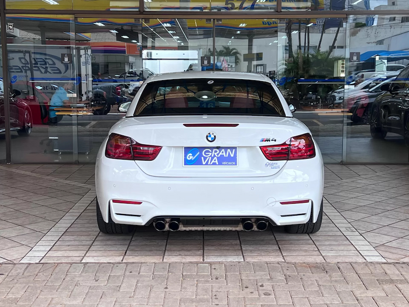 Foto do veículo BMW M4 3.0 CABRIO I6 24V GASOLINA 2P AUTOMÁTICO 2016 28.854 KM 299.000,00