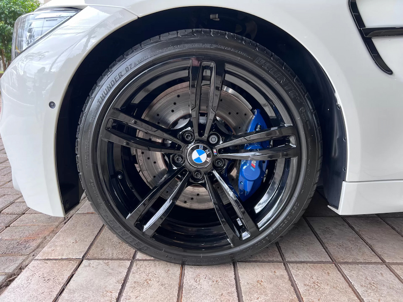 Foto do veículo BMW M4 3.0 CABRIO I6 24V GASOLINA 2P AUTOMÁTICO 2016 28.854 KM 299.000,00