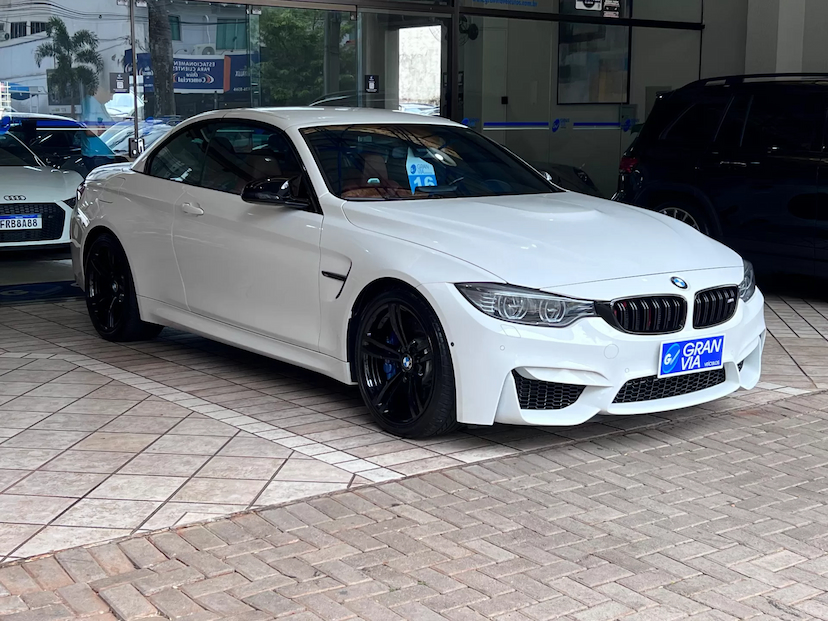 Foto do veículo BMW M4 3.0 CABRIO I6 24V GASOLINA 2P AUTOMÁTICO 2016 28.854 KM 299.000,00
