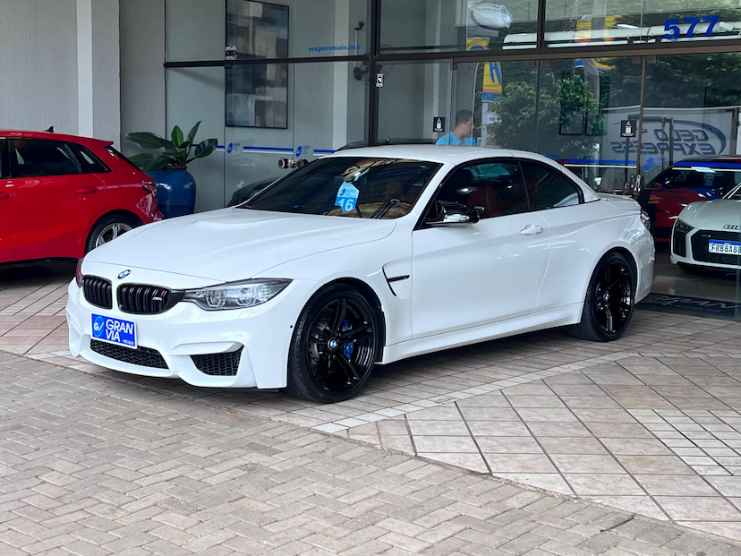 Foto do veículo BMW M4 3.0 CABRIO I6 24V GASOLINA 2P AUTOMÁTICO 2016 28.854 KM 299.000,00