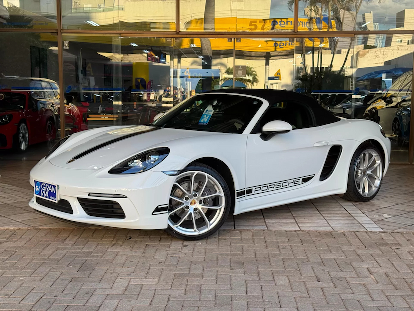 Foto do veículo PORSCHE 718 2.0 16V H4 GASOLINA BOXSTER STYLE EDITION PDK 2024 6.312 KM 532.000,00