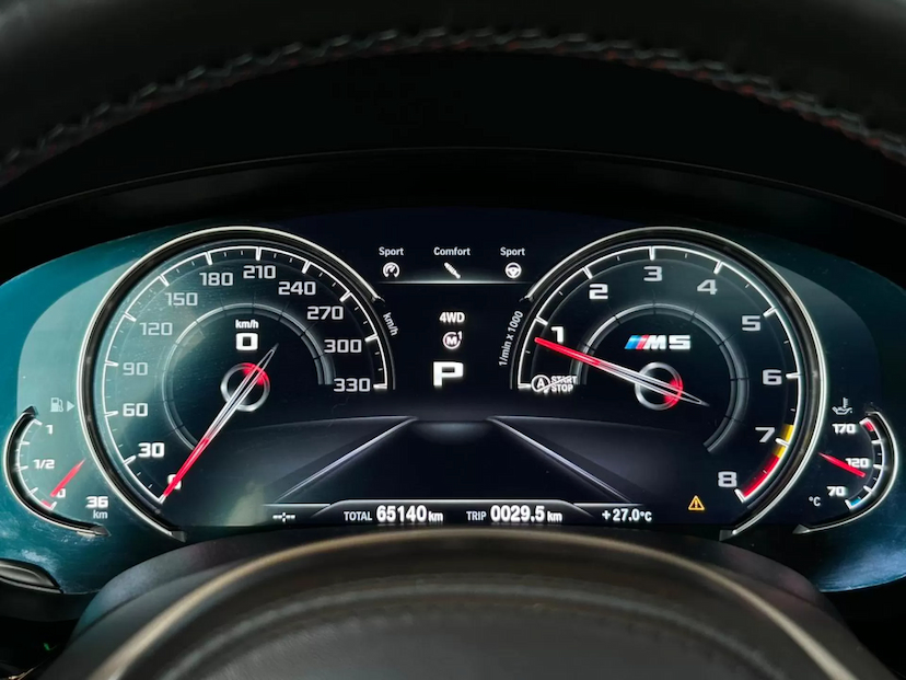 Foto do veículo BMW M5 4.4 V8 TWIN POWER M XDRIVE STEPTRONIC 2019 65.140 KM 399.000,00